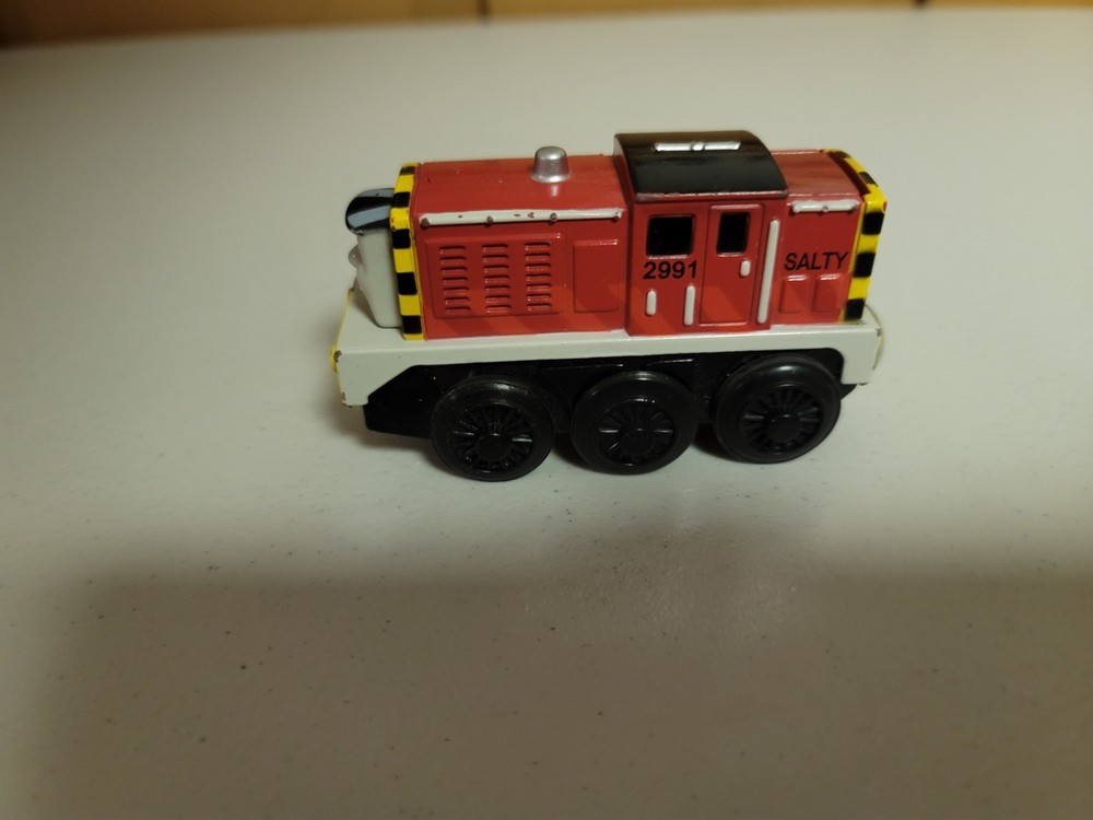 Thomas Wooden Railway Battery Powered Salty Train Works! VG Condition