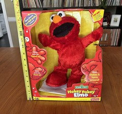Vintage 2002 Sesame Street Hokey Pokey Elmo with Original Box Works