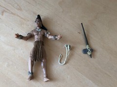 ⚡️Hasbro Indiana Jones Figure Ugha Warrior Kingdom Skull W/Accessories 3.75″
