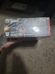 FLAME TOYS 2024 TRANSFORMERS G1 MEGATRON 6″ FURAI MODEL KIT ROBOT