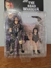 N2 Toys MAD MAX 2 The Road Warrior Max and Feral Boy Figures, New Sealed