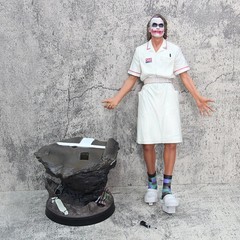Dark Knight Joker Nurse 54cm Statue Heath Ledger DC Movie Collectible Figure