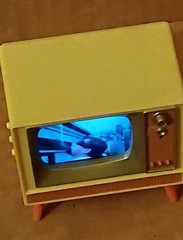 Tiny TV Classics Working TV Batman 1966 Scenes – WORKS No Remote
