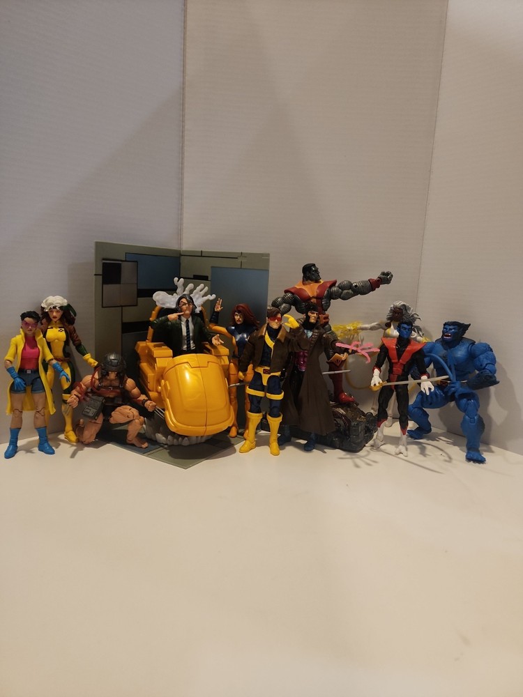 Marvel X-Men 11 Figure action Figure Lot Really Cool Loose Condition SEE PHOTOS!