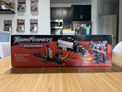Transformers Robots In Disguise (RID 2001) Scourge Tanker Truck Brand New In Box
