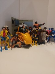 Marvel X-Men 11 Figure action Figure Lot Really Cool Loose Condition SEE PHOTOS!