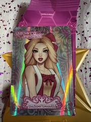 Dress to Impress Mystery Model DREAMY SPARKLE Doll Figure Toy & DLC CODE
