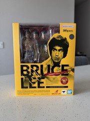 SH Figuarts Bruce Lee Legacy 50th Anniversary Ver. Figure Bandai