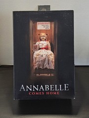 NECA 2021 The Conjuring Universe Ultimate Series ANNABELLE 7″inch HORROR FIGURE