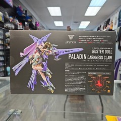 Megami Device BUSTER DOLL Paladin DARKNESS CLAW 1/1 Plastic Model Kit