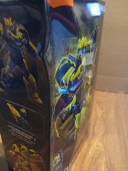 Blokees Transformers Classic Class Bumblebee Model Rouge Boxes