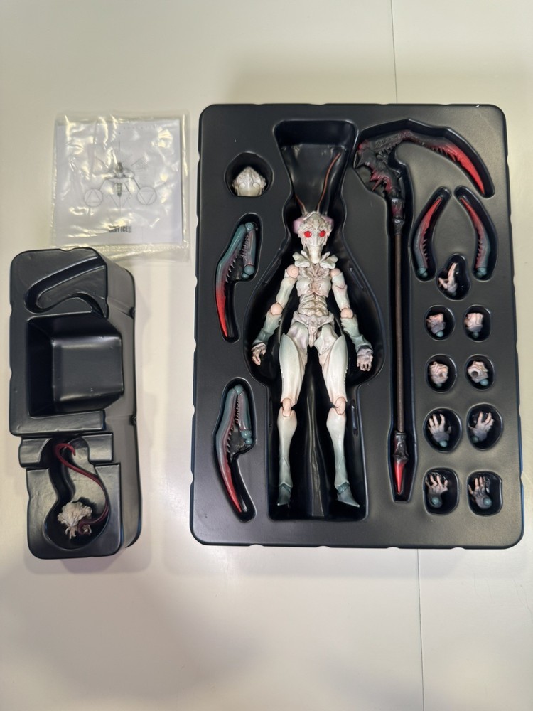 SEXY ICE Artificial Evolution B0127 Mantis Action Figure 2019 w/ Bonus in box
