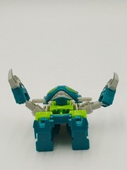 Transformers Bumblebee Repugnus Figure