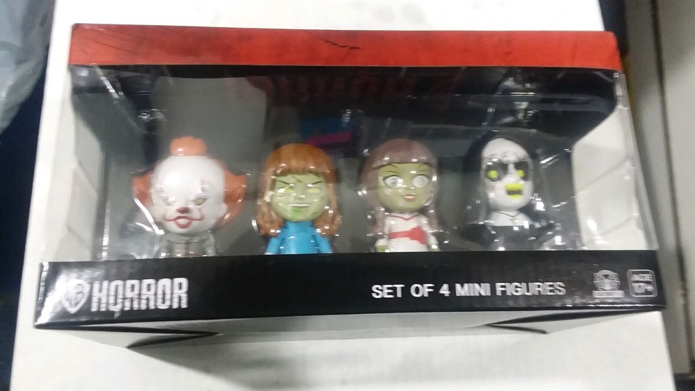 CultureFLY WB Horror Set of 4 Minis Figures IT, The Exorcist, Annabelle, The Nun