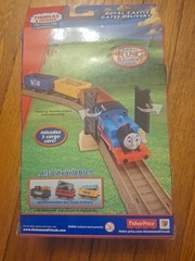 Thomas & Friends TrackMaster Royal Castle Gates Delivery 3 Car Set NEW SEALED