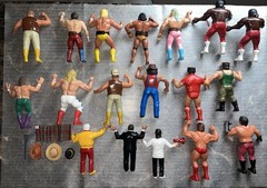 WWF WWE LJN WRESTLING SUPERSTARS LOT CASE 18 FIGURES & ACCESSORIES HULK HOGAN