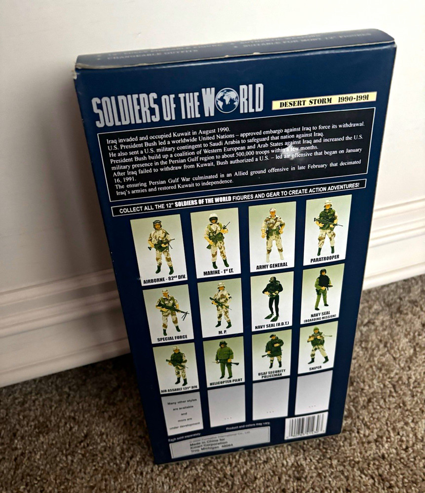 Soldiers of the World Desert Storm Recon Scout 12in Figure w/ Gun & Stand