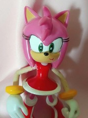 Sonic Figure Amy Rose Toy Island Sonic X Megabot Sonic the Hedgehog 2006 RARE