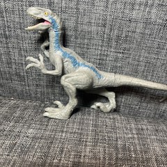 Jurassic World Attack Pack Velociraptor Blue Action 7″ Figure 2017