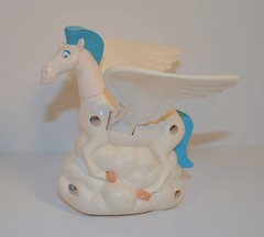 RARE 1997 Pegasus 4.5″ McDonald’s EUROPE Action Figure Disney Hercules