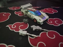 Transformers Earthrise Wheeljack Complete Used W/ Toyhax & Upgrade Kits