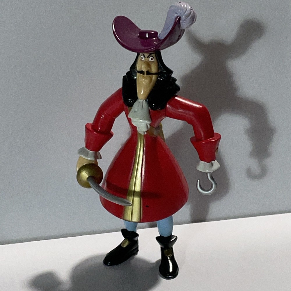 H1 Disney Store – Captain Hook 5”Movable Action Figure Complete With Sword !!!!!