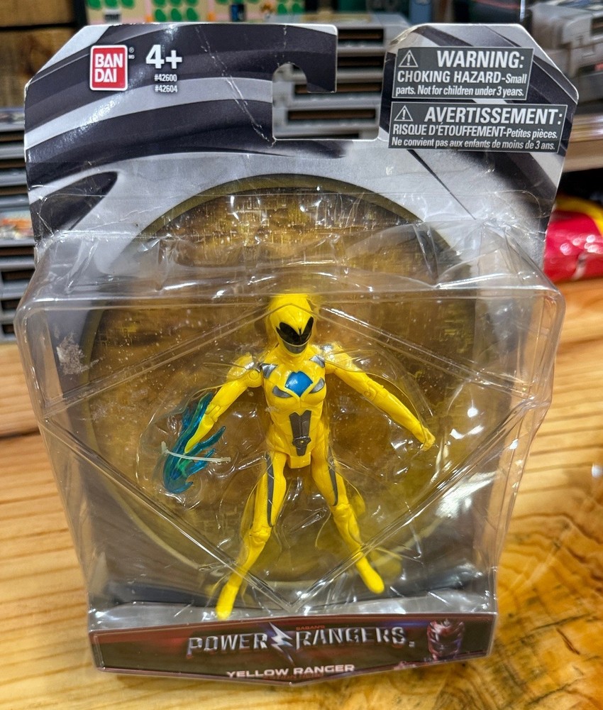 Saban’s Power Rangers 5″ YELLOW RANGER Action Hero Figure #42604 Bandai (New)