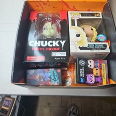 NYCC 2015 LOOTCRATE CHUCKY MEZCO CRIMSON PEAK EDITH FUNKO FIGURES C.OA.