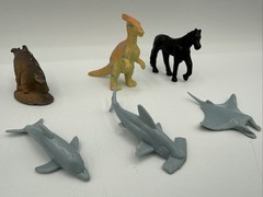 Lot Of Plastic Rubber Metal Dinosaur Shark Figures ANIMALS & OTHER Toys Vintage