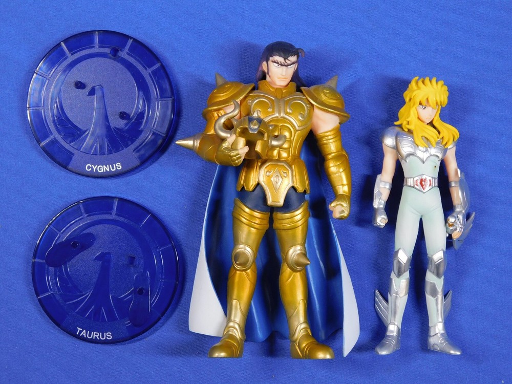 KNIGHTS OF THE ZODIAC SAINT SEIYA SET OF 2 TAURUS ALDEBARAN CYGNUS HYOGA BANDAI