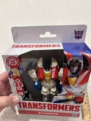 Hasbro Transformers Decepticon Starscream 2 in 1 Action Figure New in Package