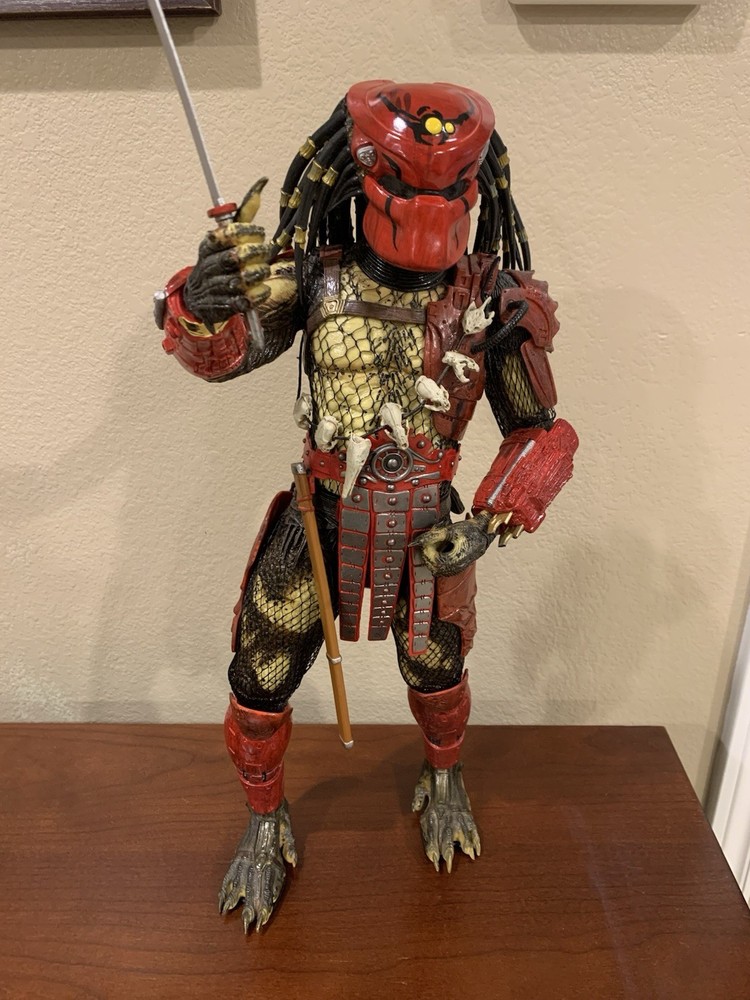 Large Predator Big Red Samurai, 1/4 Scale, 19″, 2013 NECA Reel Toys