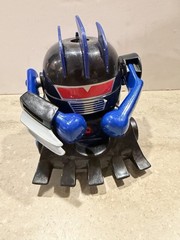 RUMBLE ROBOT Lot Of 2 Battle Bot Mix Team Fight Toy No Remote Turns On And sound