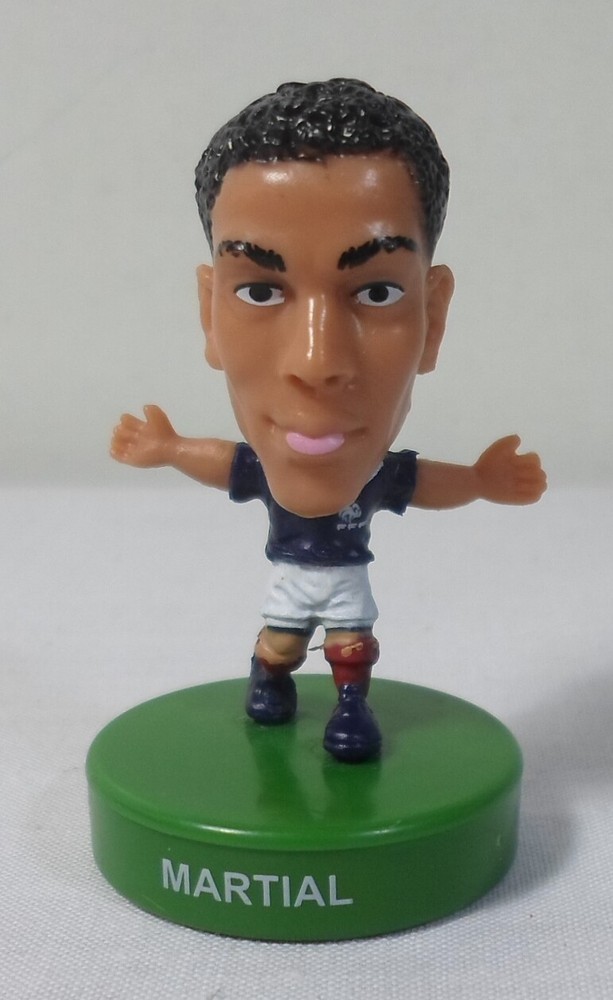 SOCCER STARZ ANTHONY MARTIAL # 11 CLUB PLAYER w/ STAMP STAMPER FIGURE FIGURINE