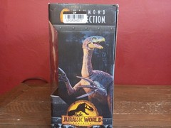 Hammond Collection Therizinosaurus Jurassic World Dominion NIB, 2023
