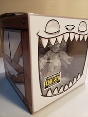 Plunderlings Drench Artic Entertainment Earth Exclusive & Hatchling Crate