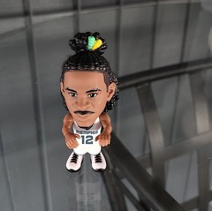 Memphis Grizzlies Basketball Figurine Ja Morant w/ Ball, Sticker, Floor Base