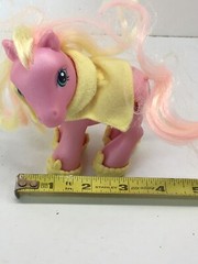 My Little Pony TEA LEAF Pretty Pony Fashions 2003 G3 Bath Robe Bunny Slippers
