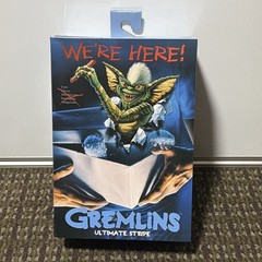 NECA Gremlins Ultimate Stripe 7″ Figure w/ Chainsaw & Skateboard NIB Halloween