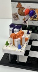 McFarlane FNAF Construction Set: Party Room Set 12692 Complete w/ Instructions