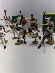Starting Lineup Open Loose Lot 18 Figures Greg Maddox, Clemens, Maguire, Favre