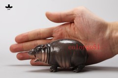 JXK Realistic Baby Hippo GK Resin Figure Cute Animal Model Collectible L 10cm