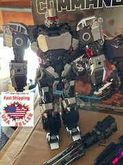 New TC-01 32cm Oversize 6 types of Deformed Decepticon alloys/light Megatank USA