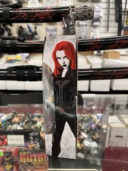 Hasbro Legends Series – Black Widow: Deadly Origin. Missing Build-a-fig Piece.