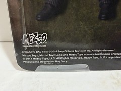 BREAKING BAD SAUL GOODMAN COLLECTIBLE FIGURE MEZCO TOYZ 2014 6″ FACTORY SEALED