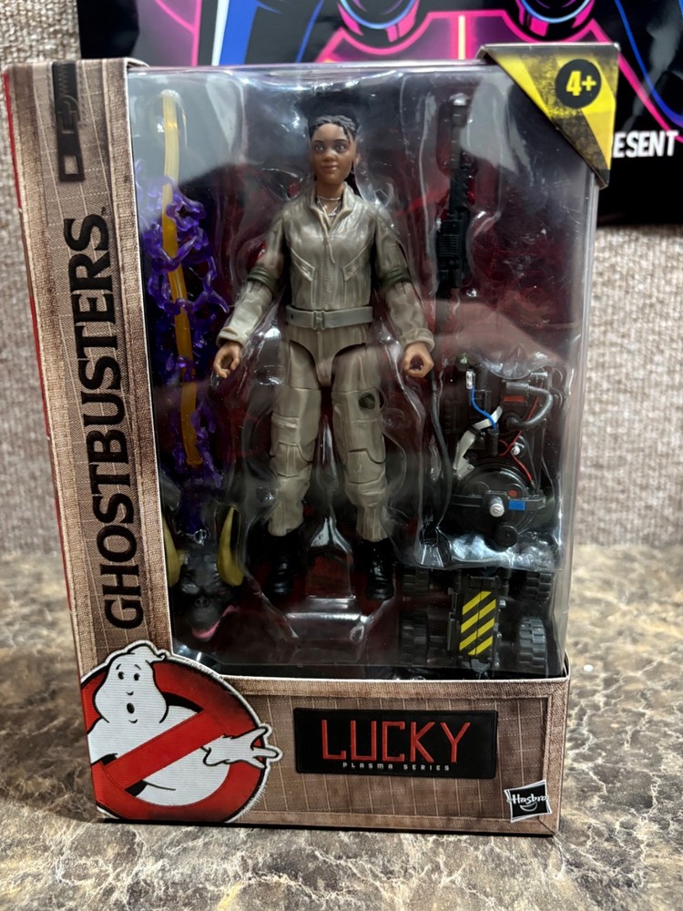 Lucky Ghostbusters Plasma Series 6″ Action Figure 2021 Hasbro New Sealed