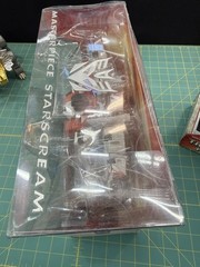 Masterpiece Seekers Walmart TRU Exclusives Starscream Skywarp Thundercracker