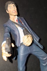 Scarface MEZCO 2004 The Rise 10″ Action Figure Tony Montana Al Pacino Complete