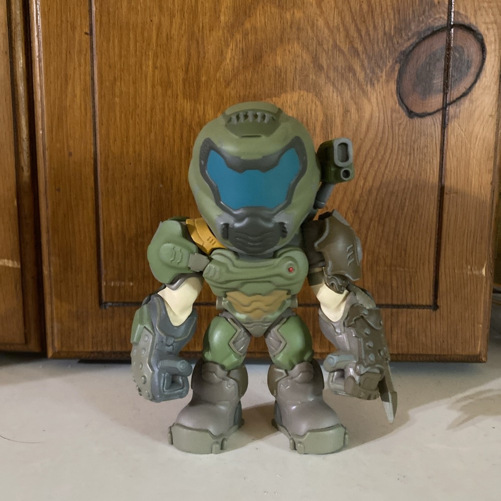 Numskull Doom Slayer Doom Eternal In-Game Collectible Limited Ed. Replica Figure