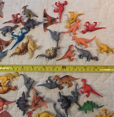 Mixed Dinosaur Toy Figure Lot Of 50 w/ Felt Park Scene Mat